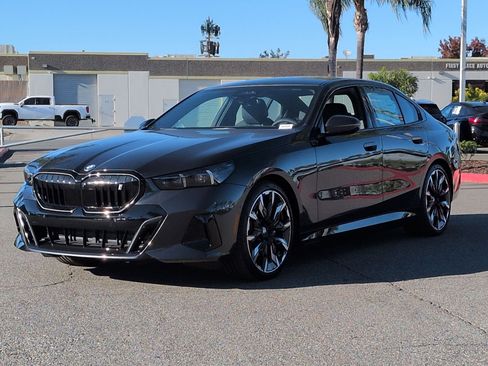 New 2026 BMW i5 eDrive40 w/ M Sport Package image 5