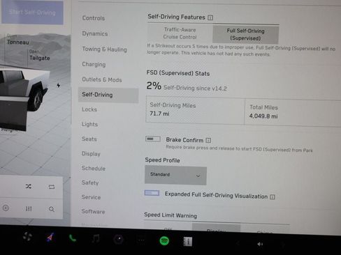 Used 2024 Tesla Cybertruck AWD Crew Cab image 17