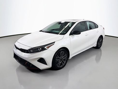 Used 2023 Kia Forte GT-Line w/ GT-Line Premium Package FWD image 5