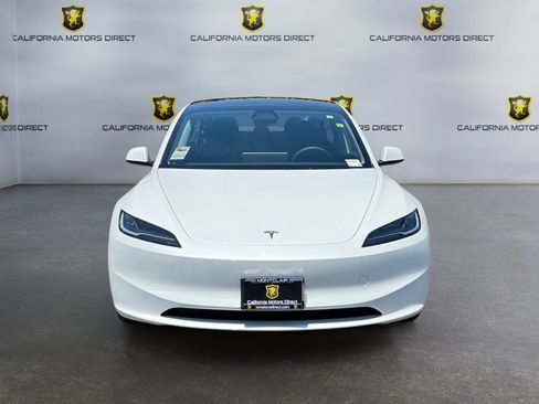 Used 2025 Tesla Model 3 RWD image 2