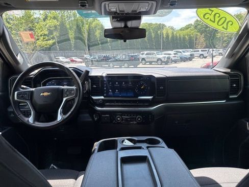 Used 2025 Chevrolet Silverado 2500 LT w/ Convenience Package AWD/4WD image 37