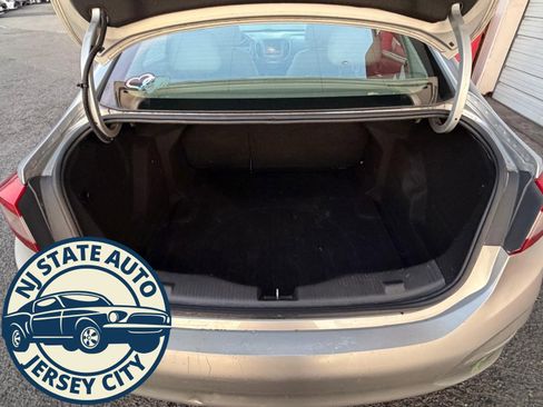 Used 2016 Chevrolet Cruze LT w/ Convenience Package image 7