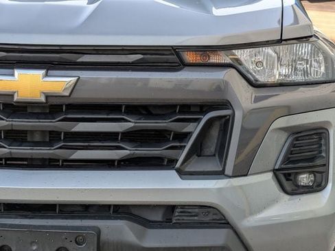 Used 2023 Chevrolet Colorado LT w/ LT Convenience Package RWD image 9