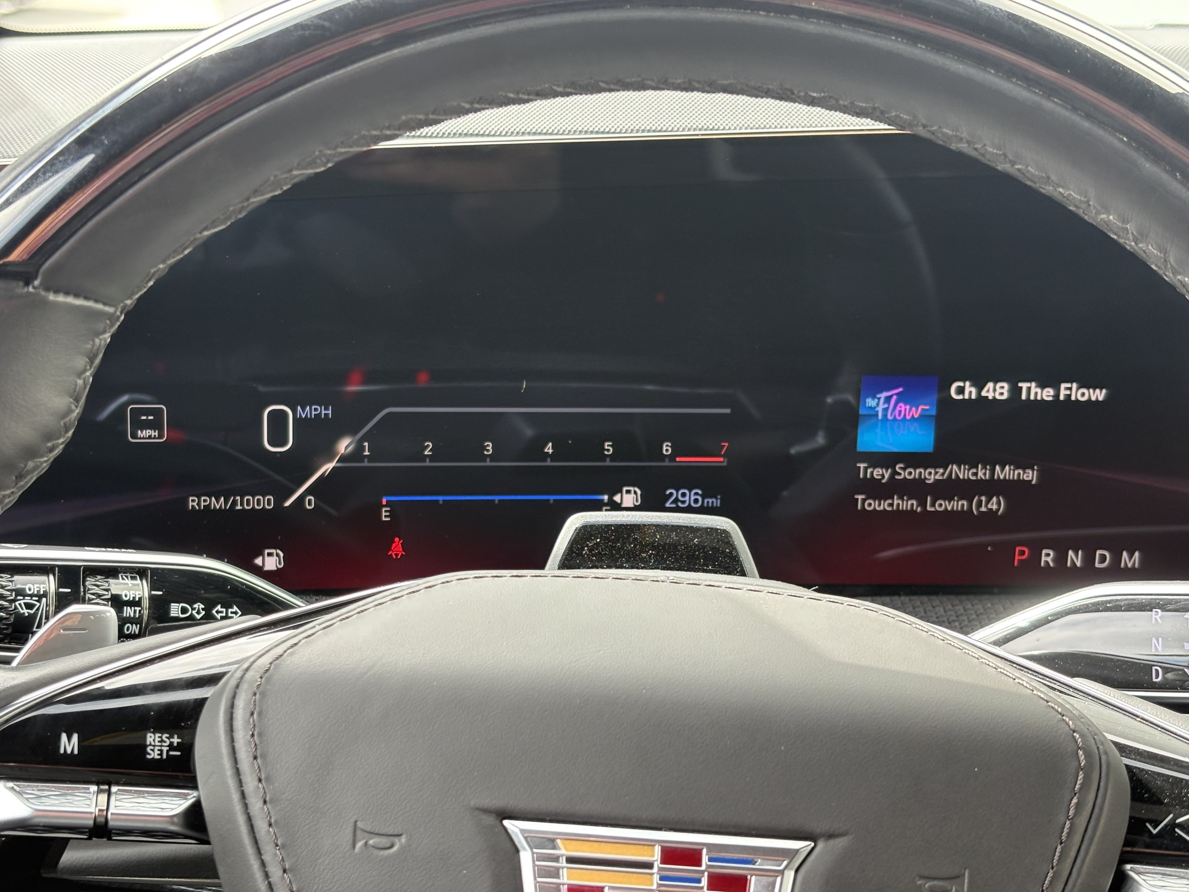 Certified 2025 Cadillac Escalade ESV V AWD/4WD image 24