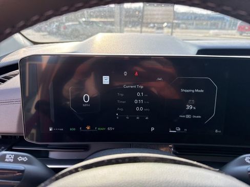 New 2026 Kia Carnival SX Prestige FWD image 41