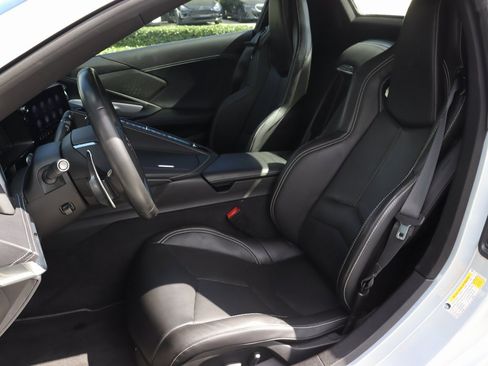 Used 2021 Chevrolet Corvette Stingray Convertible w/ 1LT image 16