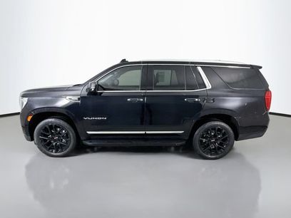 Used 2024 GMC Yukon SLT w/ SLT Luxury Package