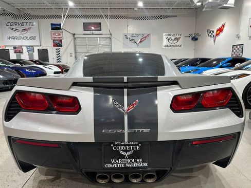 Used 2014 Chevrolet Corvette Stingray Coupe RWD image 8
