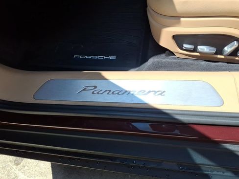 Used 2019 Porsche Panamera 4 AWD/4WD image 14