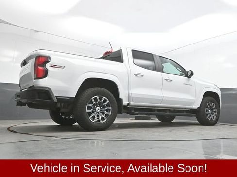 Used 2024 Chevrolet Colorado Z71 w/ Advanced Trailering Package AWD/4WD image 48