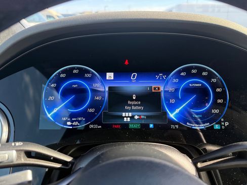 Used 2023 Mercedes-Benz EQS 580 4MATIC SUV image 10