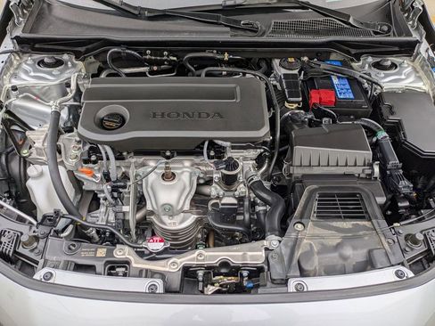 Used 2025 Honda Civic Sport image 30