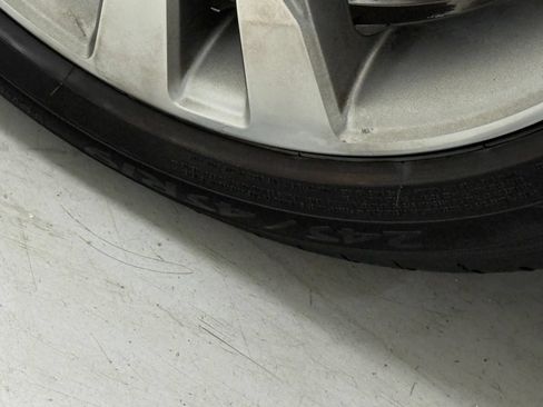 Used 2019 Mercedes-Benz S 560 4MATIC Sedan image 40