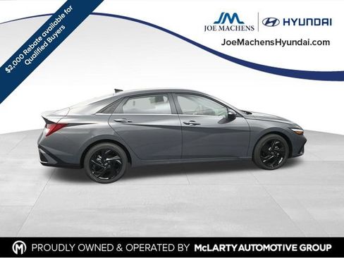 New 2026 Hyundai Elantra SEL Sport Premium FWD image 9
