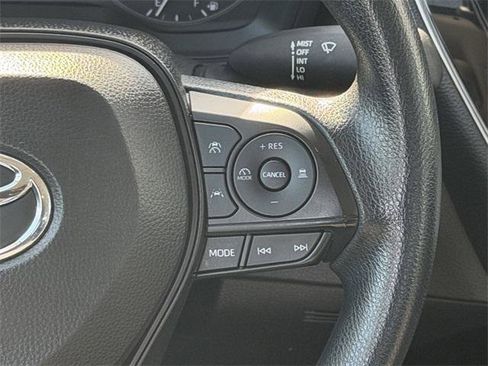 Certified 2025 Toyota Corolla LE image 13