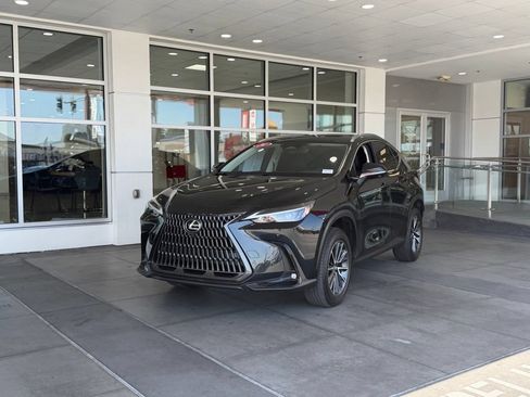 Used 2024 Lexus NX 350 AWD w/ Vision Package image 2