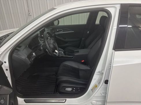 Certified 2025 Acura Integra A-Spec image 2