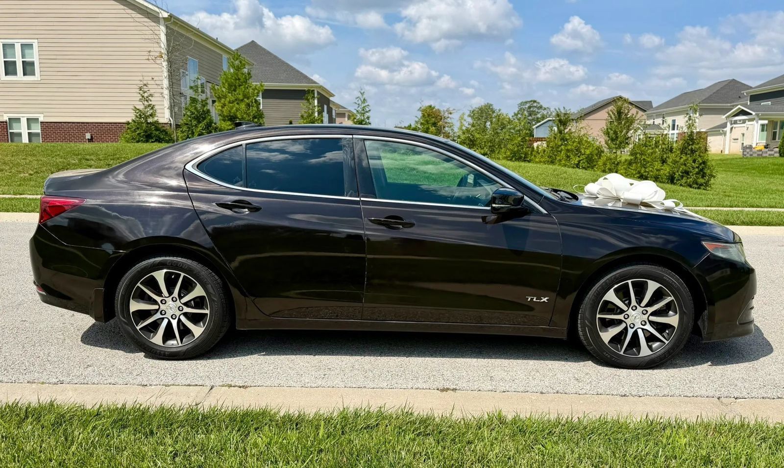 Used 2015 Acura TLX FWD image 4