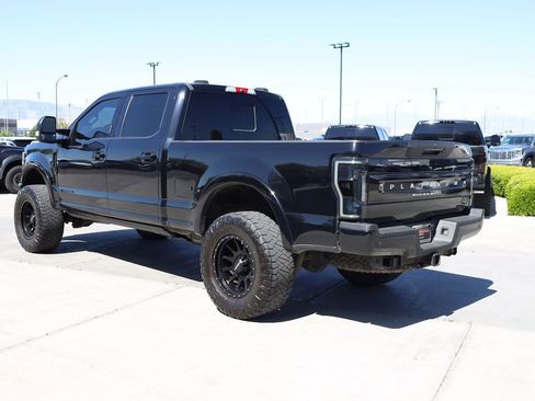 Used 2022 Ford F350 Platinum w/ Tremor Off-Road Package AWD/4WD image 4