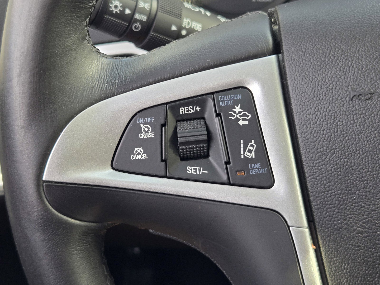 Used 2013 Chevrolet Equinox LTZ AWD/4WD image 23