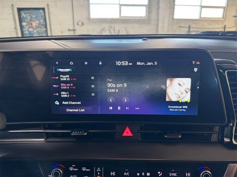 Certified 2023 Kia Sportage EX image 17