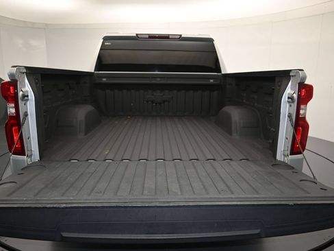 Used 2020 Chevrolet Silverado 1500 LTZ AWD/4WD image 25