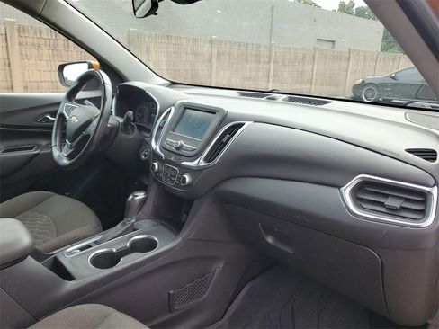 Used 2018 Chevrolet Equinox LT image 87