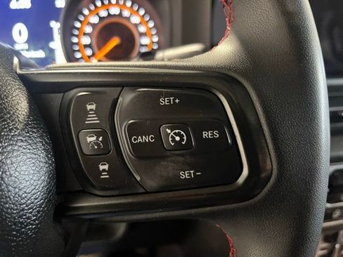 Used 2024 Jeep Wrangler Unlimited Rubicon image 25