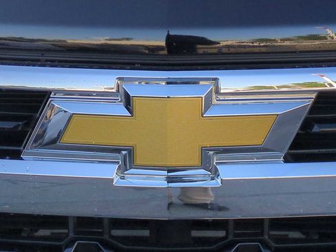 Used 2022 Chevrolet Silverado 1500 LT w/ Protection Package image 8