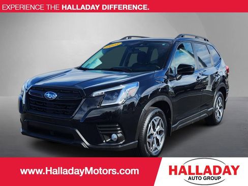 Certified 2023 Subaru Forester Premium image 1