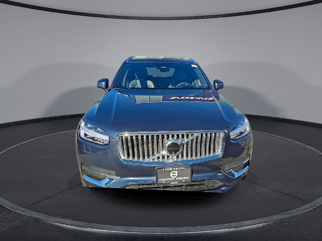 Used 2023 Volvo XC90 B6 Ultimate w/ Protection Package Premier AWD/4WD image 4