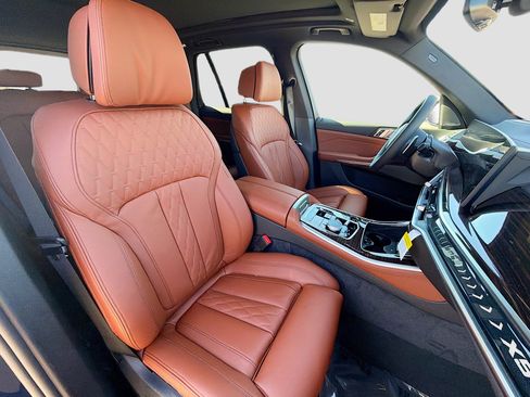New 2026 BMW X5 xDrive40i w/ M Sport Package image 15
