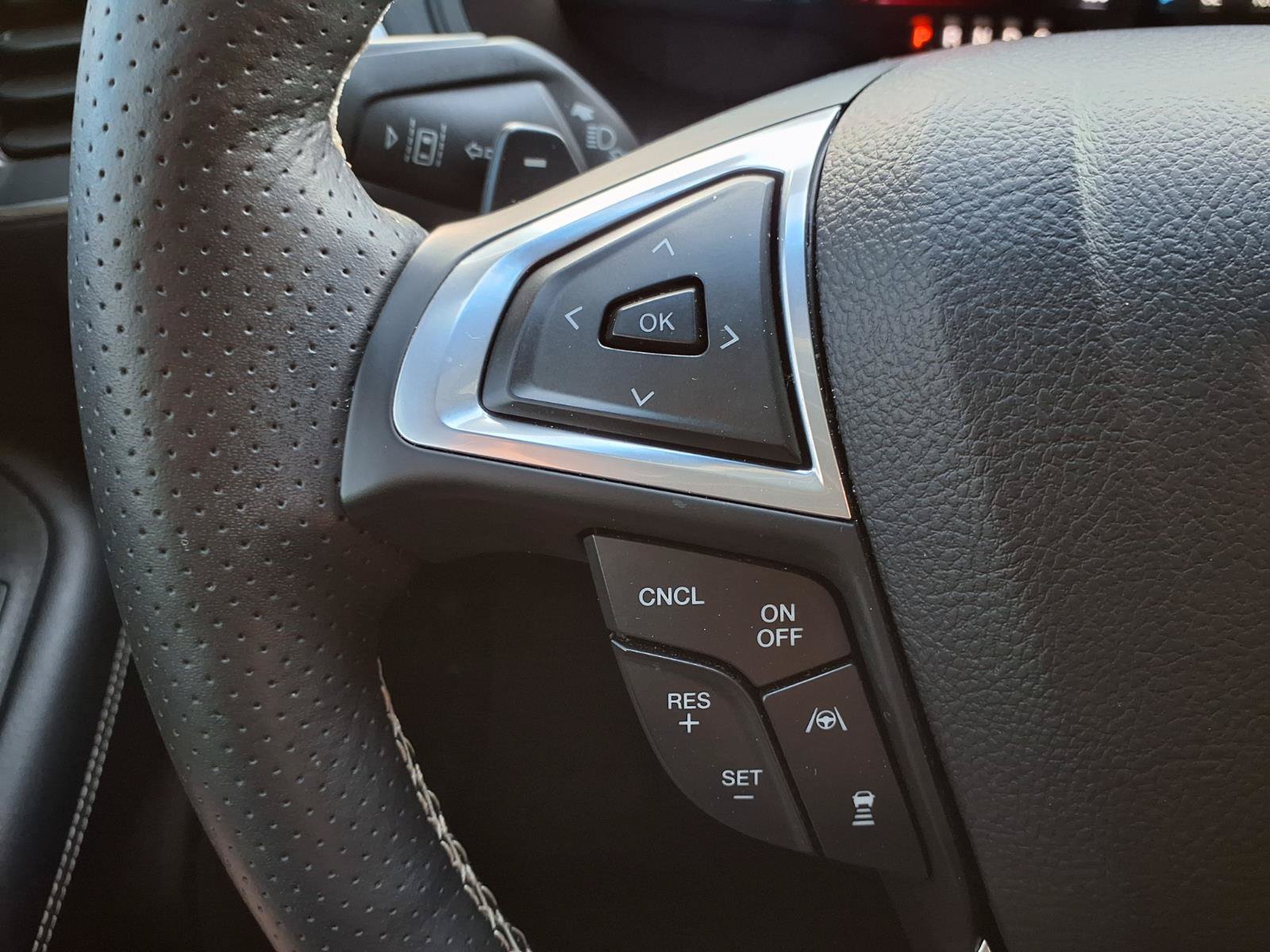 Used 2022 Ford Edge ST w/ Equipment Group 401A AWD/4WD image 12