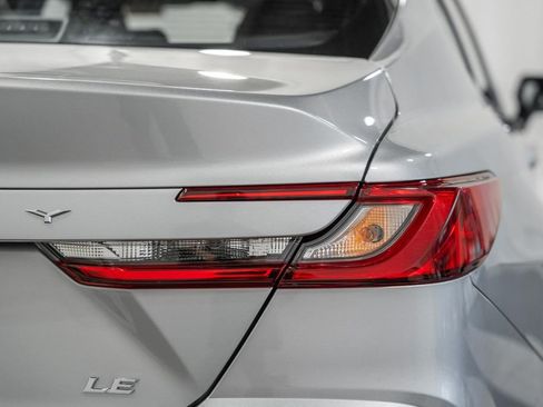 Used 2025 Toyota Camry LE image 6