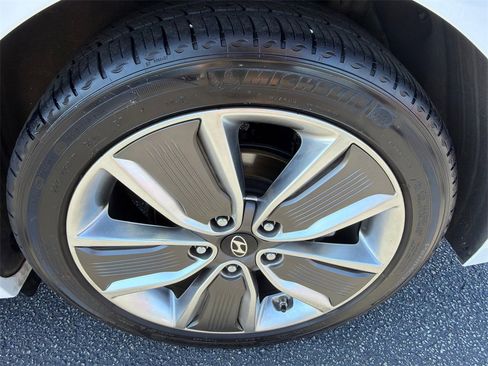 Used 2019 Hyundai Ioniq Limited image 19