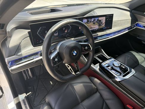 Certified 2023 BMW 740i RWD image 23