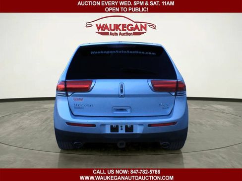 Used 2011 Lincoln MKX AWD w/ Sight & Sound Pkg image 4