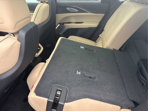 Used 2025 Cadillac Lyriq Sport w/ Nappa Leather Package AWD/4WD image 24