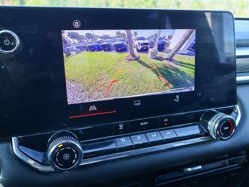 Used 2023 GMC Canyon Elevation w/ Trailering Package image 4