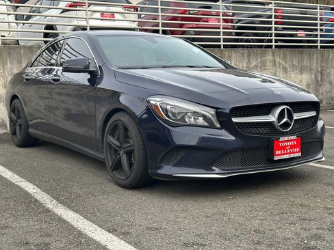 Used 2018 Mercedes-Benz CLA 250 CLA 250 image 3