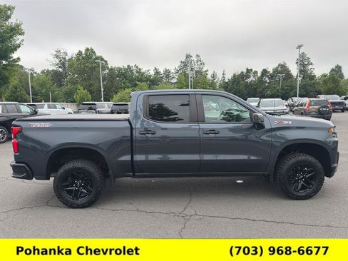 Used 2021 Chevrolet Silverado 1500 LT Trail Boss w/ Convenience Package II AWD/4WD image 8