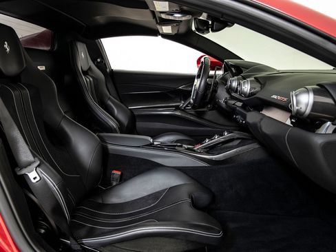 Certified 2022 Ferrari 812 GTS RWD image 13