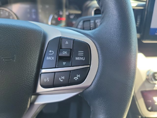 Used 2023 Ford Explorer XLT w/ Equipment Group 202A RWD image 28