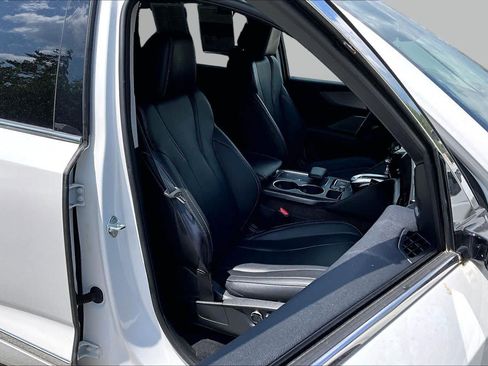 Used 2023 Acura MDX SH-AWD w/ Technology Package image 15