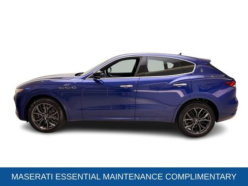 Used 2024 Maserati Levante GT Ultima AWD/4WD image 4