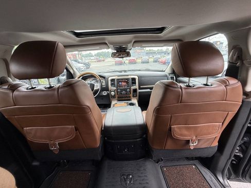 Used 2015 RAM 1500 Laramie Longhorn w/ Convenience Group AWD/4WD image 30