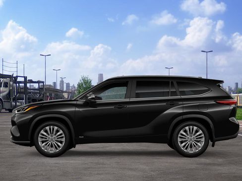 New 2026 Toyota Highlander Platinum image 4