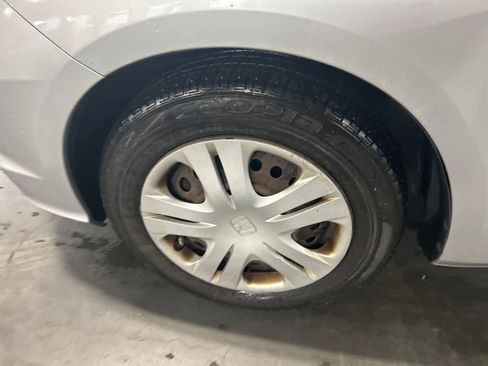 Used 2011 Honda Fit image 22