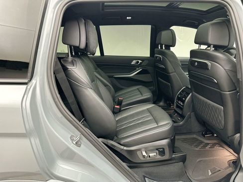 Used 2024 BMW X7 M60i w/ Executive Package AWD/4WD image 19