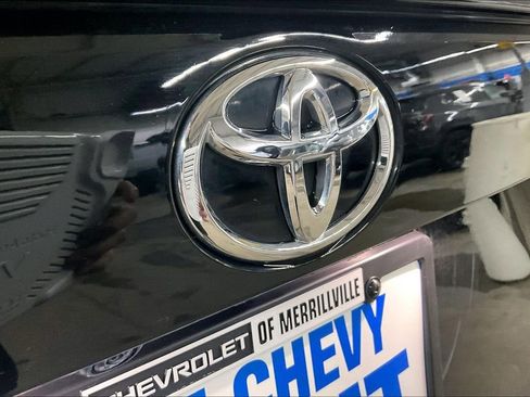 Used 2024 Toyota RAV4 XLE image 26